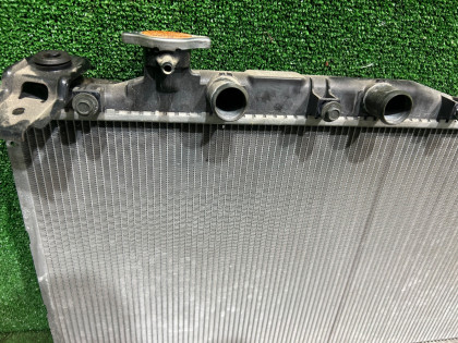 Радиатор двигателя SUBARU OUTBACK OEM 45111AG040 BPE 2004 EZ30 AT