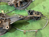リアハブ SUBARU OUTBACK OEM 28473AG000 26700AG000 26692AG020 26692AG030 BPE 2004 EZ30 AT