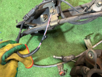 リアハブ SUBARU OUTBACK OEM 28473AG000 26700AG000 26692AG020 26692AG030 BPE 2004 EZ30 AT