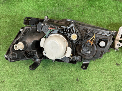 ไฟหน้า Ксенон SUBARU OUTBACK OEM 84001AG020 84001AG030 BPE 2004