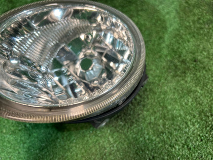 Farol de nevoeiro esquerdo 114-20759 L SUBARU OUTBACK OEM 84501AG030 BPE 2004