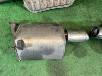 Silenciadores del escape и средняя часть SUBARU LEGACY OEM 44201AG000 44300AG850 44300AG840 BP5 2007 EJ20X AT