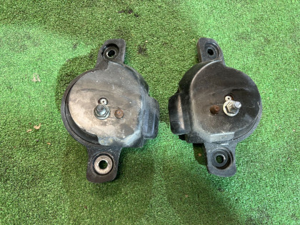 ยางแท่นเครื่อง 41022AG180 41022AG190 SUBARU LEGACY