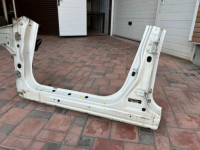 Painel inferior lateral esquerdo WHITE 37J D20 SUBARU LEGACY OEM 51415AE07A BP5 2007 WHITE 37J