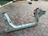ชายล่างตัวถังขวา WHITE 37J D20 SUBARU LEGACY OEM 51415AE06A BP5 2007 WHITE 37J