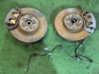 ดุมล้อหน้า 28373FG000 26300SA001 26292SA001 26292SA011 SUBARU LEGACY