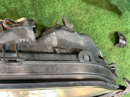 大灯 ксенон SUBARU LEGACY OEM 84001AG340 84001AG350 BP5 2007