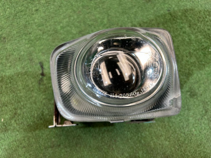 Faro antiniebla derecho 114-20580 R SUBARU LEGACY OEM 84501AE020 BH9 2000