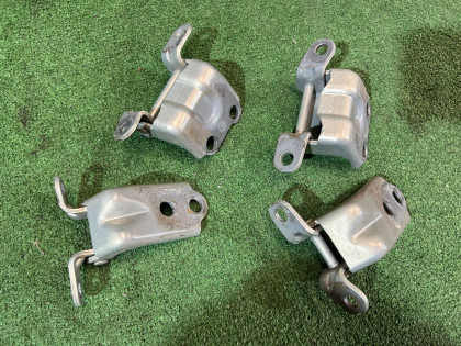 Rear door hinges SUBARU OUTBACK OEM 60070AG0009P BPE 2004
