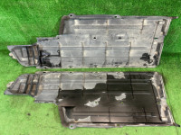 Proteção do piso inferior SUBARU OUTBACK OEM 56411AG040 56411AG050 BPE 2004 GOLD 39J