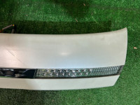 Friso entre os farolins traseiros Накладка пятой двери SUBARU LEGACY OEM 91710AG000LE BP5 2007