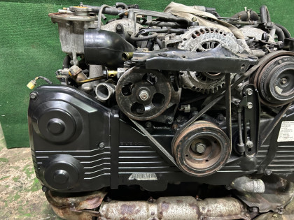 エンジン 1-я модель. SUBARU LEGACY OEM 10100BE970 BE5 2000 EJ206 AT