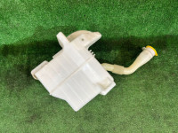 กระปุกน้ำฉีดกระจก SUBARU FORESTER OEM 86610SA050 SG5 2007 EJ205 AT