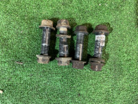 น็อตปรับศูนย์ล้อหน้า 20540AA090 20540AA100 SUBARU FORESTER