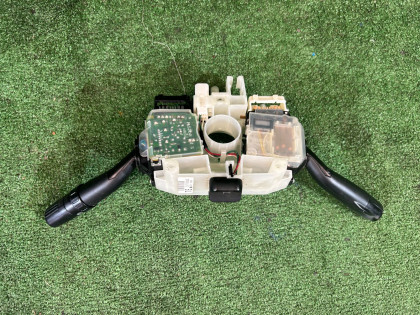 Steering column switch assembly SUBARU FORESTER OEM 83111SA092 SG5 2007 EJ205 AT