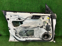 ประตูหน้าซ้าย цвет 51Е SUBARU FORESTER OEM 60009SA1119P SG5 2007 WHITE 51E