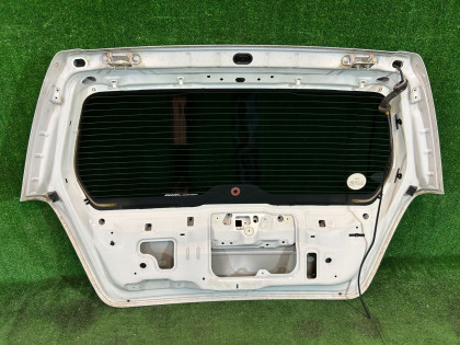Porta da bagageira цвет 51Е SUBARU FORESTER OEM 60809SA0509P SG5 2007 WHITE 51E