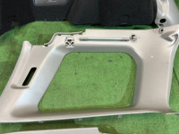 Boot trim SUBARU FORESTER OEM 94027SA060JA 94027SA050JA 94015SA040ND 94015SA050ND SG5 2007 WHITE 51E