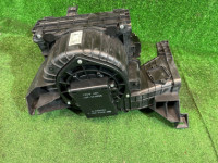 Вентилятор печки SUBARU FORESTER OEM 72210SA040 SG5 2007 EJ205 AT