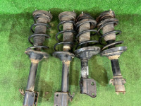 减震器 SUBARU FORESTER OEM 20360SA181 20360SA191 20380SA320 20310SA200 20310SA210 SG5 2007 EJ205 AT