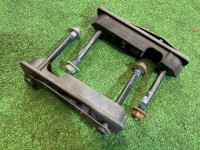 สเปเซอร์หน้า 20511AE001 SUBARU FORESTER