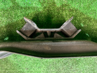 คานรองเกียร์ SUBARU LANCASTER OEM 41011AE010, 41022AC150 BHE BH9 1998 EJ254 AT