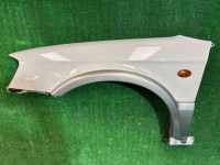 บังโคลนหน้าซ้าย цвет 8L5 SUBARU LANCASTER OEM 57120AE030 BH9 1998 BEIGE 8L5