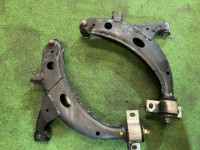 Braços de suspensão dianteiros SUBARU LANCASTER OEM 20201AC100, 20201AC110, 20200AA200, 20200AA210 BHE BH9 1998 EJ254 AT