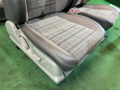 座椅总成 SUBARU LANCASTER OEM 64010AE800GE, 64010AE810GE, 64221AE250GE, 64231AE260GE BHE BH9 BH5 1998 BEIGE 8L5
