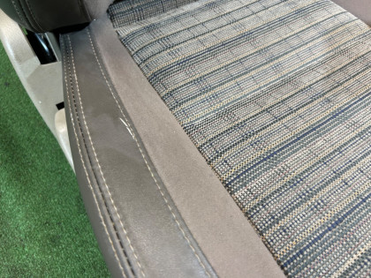 座椅总成 SUBARU LANCASTER OEM 64010AE800GE, 64010AE810GE, 64221AE250GE, 64231AE260GE BHE BH9 BH5 1998 BEIGE 8L5
