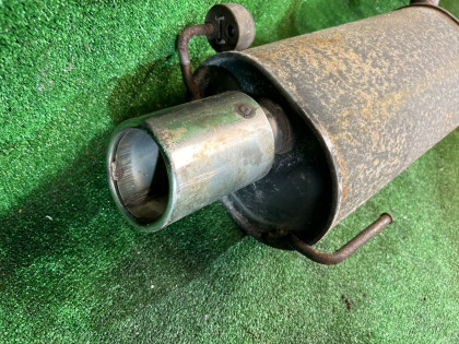 Muffler SUBARU LEGACY OEM 44300AE040 BE5 2000 EJ206 AT