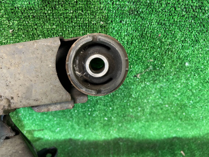 リアメンバー SUBARU LEGACY B4 OEM 20152AE000 BHE BH9 BH5 BE5 BE9 BEE 2000 EJ206 AT