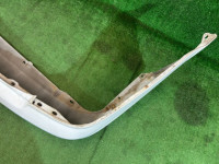 กันชนหลัง цвет 51Е SUBARU LEGACY B4 OEM 57703AE060SJ BEE BE9 BE5 2000 WHITE 51E