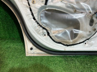 ประตูหลังซ้าย цвет 51Е SUBARU LEGACY B4 OEM 60400AE250 BE9 BE5 BH5 2000 WHITE 51E