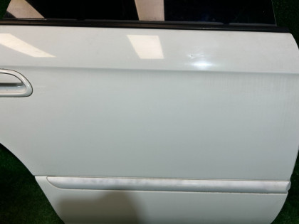 ประตูหลังขวา цвет 51Е SUBARU LEGACY B4 OEM 60400AE240 BE9 BE5 BH5 2000 WHITE 51E