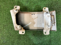 右尾灯下饰板 цвет 51Е SUBARU LEGACY B4 OEM 51410AE000 BEE BE9 BE5 2000 WHITE 51E