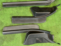 门槛饰条 черные SUBARU LEGACY B4 OEM 94060AE000ML, 94060AE010ML, 94061AE120ML, 94061AE010ML BE5 BE9 BEE 2000 WHITE 51E