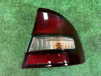 ไฟท้ายขวา SUBARU LEGACY B4 OEM 84201AE04A BEE BE9 BE5 2000