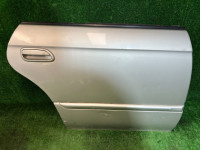 ประตูหลังขวา Цвет 792 60400AE400 SUBARU LEGACY