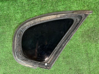 Ventanilla lateral izquierda SUBARU LEGACY OEM 65222AE010NB BE5 2000