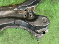 Балка передняя TOYOTA PRIUS OEM 51201-12441 ZVW30 2012 2ZRFXE
