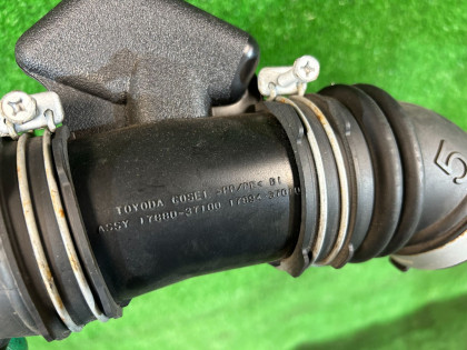 Tubo del filtro de aire TOYOTA PRIUS OEM 17882-37040 17894-37010 17881-37120 ZVW30 2012 2ZRFXE