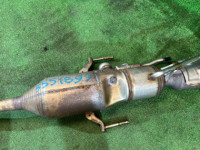 แคทาลิติก TOYOTA PRIUS OEM 17410-37310 ZVW30 2012 2ZRFXE