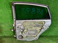 ประตูหลังขวา цвет 1F7 TOYOTA PRIUS OEM 67003-47080 ZVW30 2012 SILVER 1F7