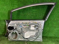 Right front door цвет 1F7 TOYOTA PRIUS OEM 67001-47070 ZVW30 2012 SILVER 1F7