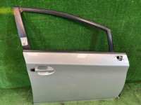 Right front door цвет 1F7 TOYOTA PRIUS OEM 67001-47070 ZVW30 2012 SILVER 1F7