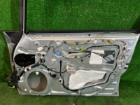 Right front door цвет 1F7 TOYOTA PRIUS OEM 67001-47070 ZVW30 2012 SILVER 1F7