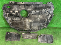 แผ่นกันใต้เครื่อง TOYOTA PRIUS OEM 5141012104 51410-12105 ZVW30 2012 SILVER 1F7