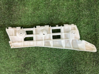 ขายึดกันชนหน้าซ้าย TOYOTA PRIUS OEM 52116-47040 ZVW30 2012 SILVER 1F7