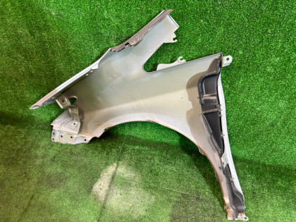 Крыло переднее правое цвет 1F7 TOYOTA PRIUS OEM 53801-47050 ZVW30 2012 SILVER 1F7